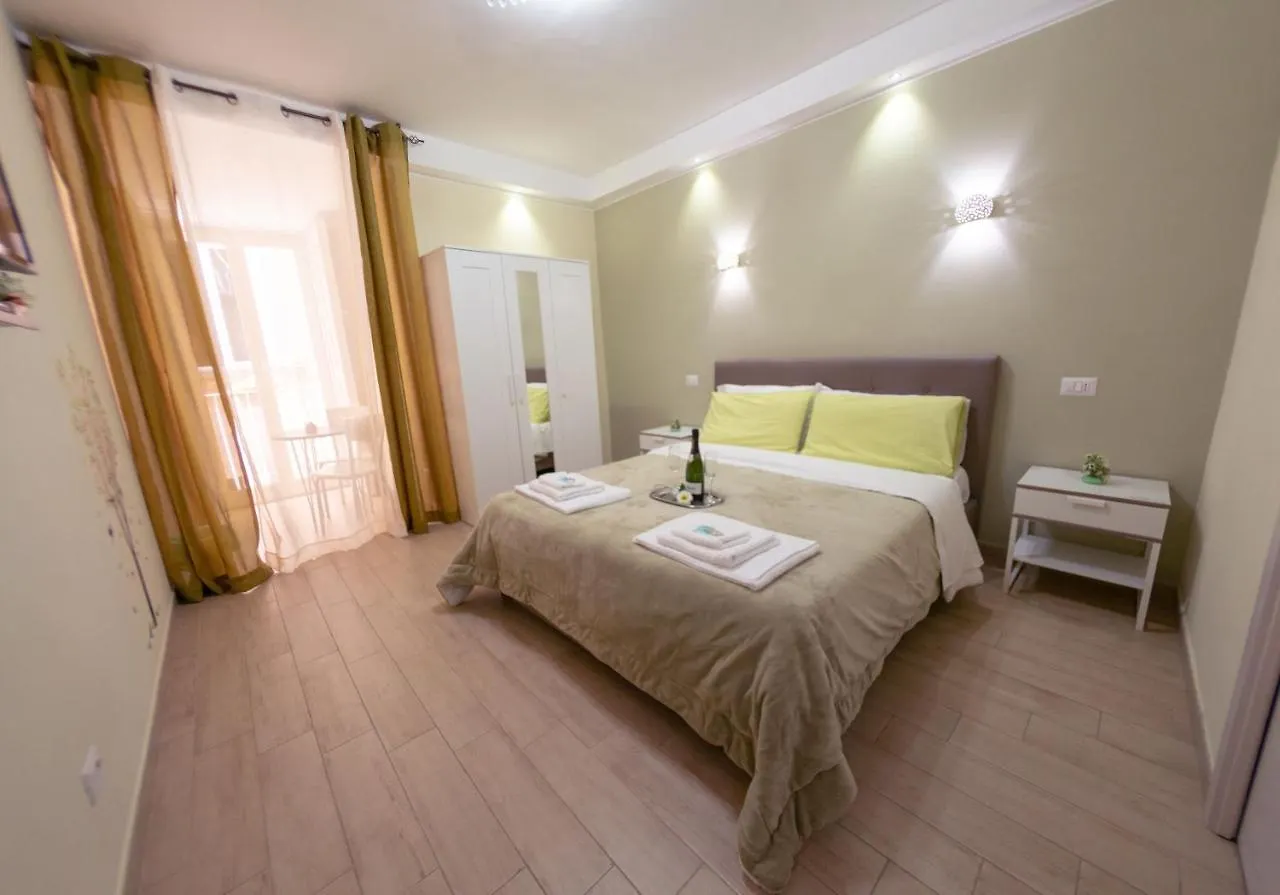 B&B Dell'Arco Naples 0*,